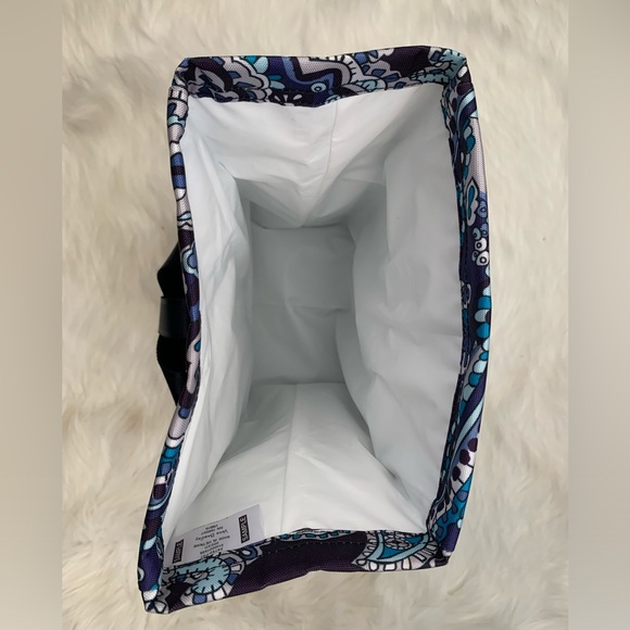 Vera Bradley Reactive Insulated Lunch Tote in Blue Paisley - Picture 2 of 7